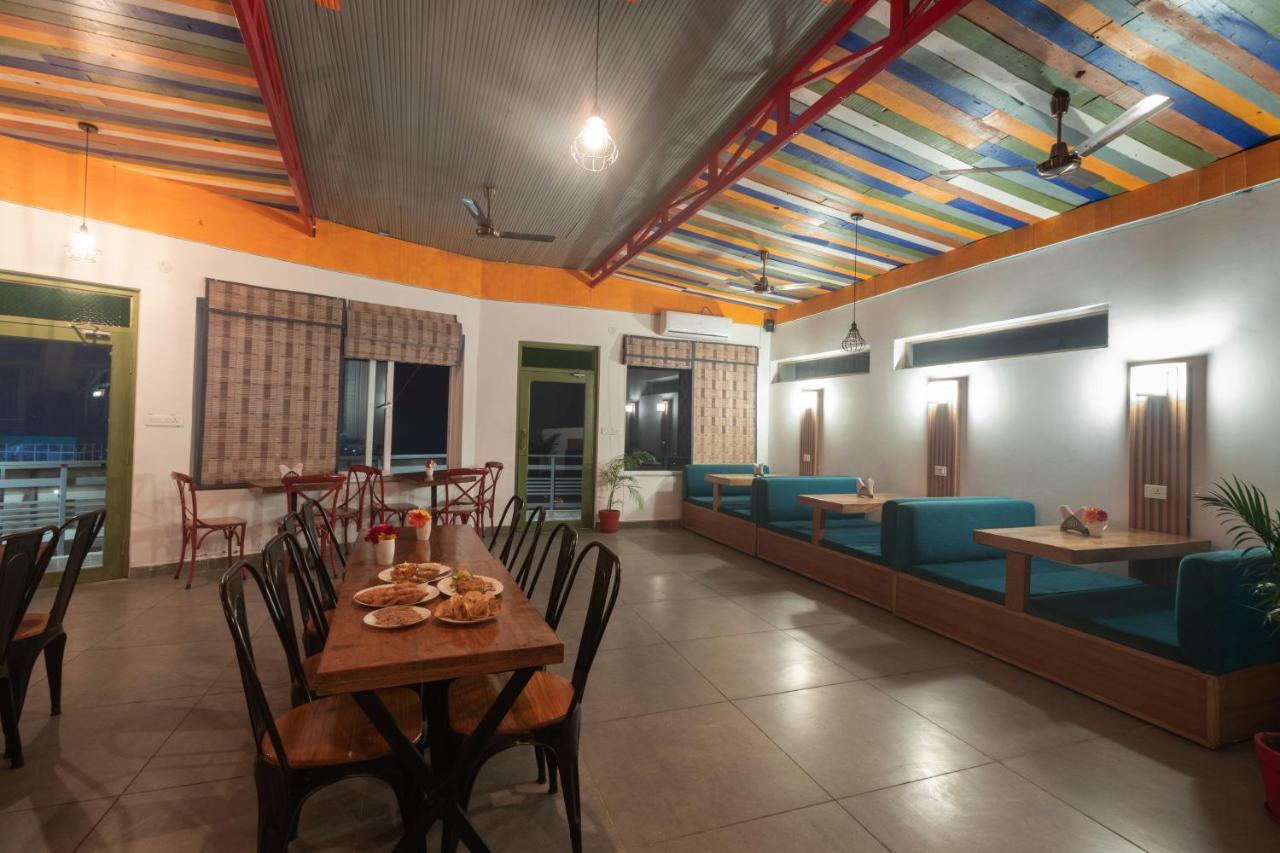 Hotel Peepal Tree Ришикеш Экстерьер фото
