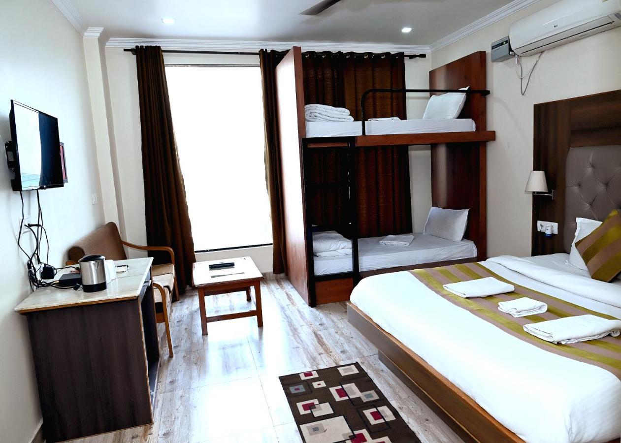 Hotel Peepal Tree Ришикеш Экстерьер фото