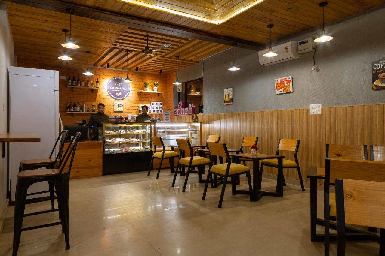 Hotel Peepal Tree Ришикеш Экстерьер фото